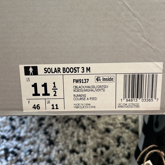 Men’s Adidas Solarboost Sneakers - Picture 8 of 10